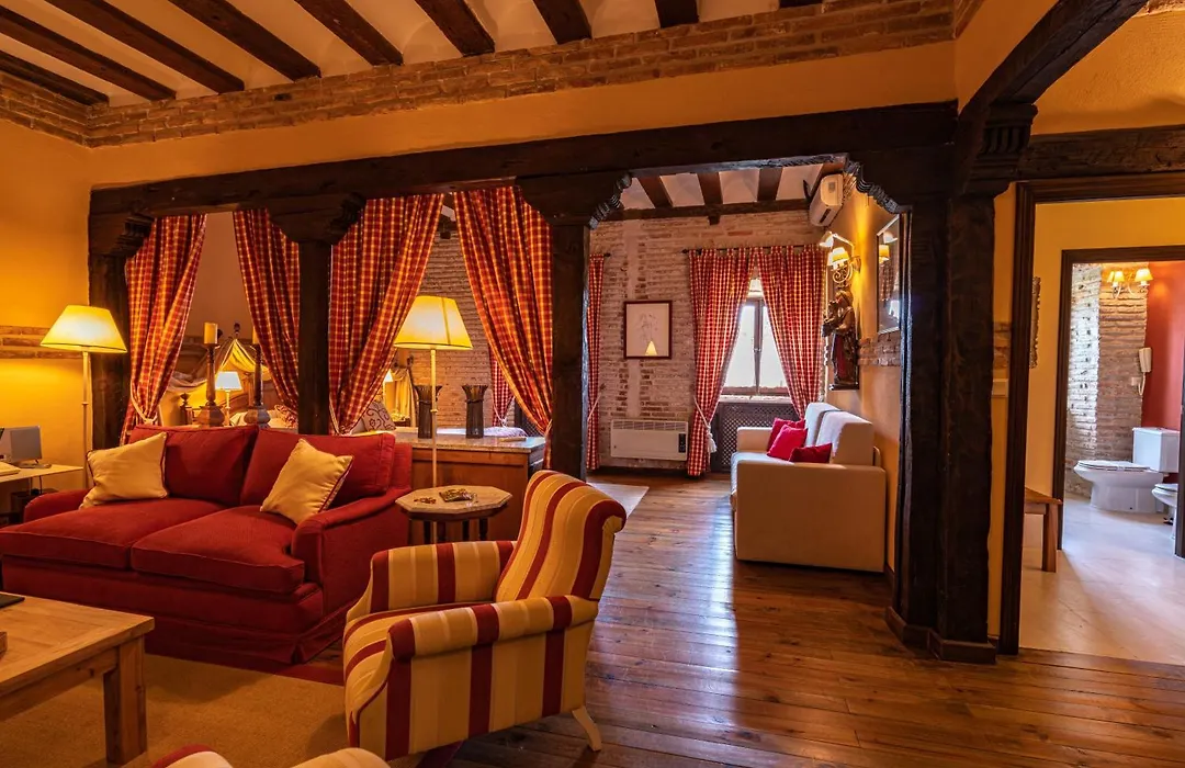 Hotel Real Monasterio de San Zoilo-1